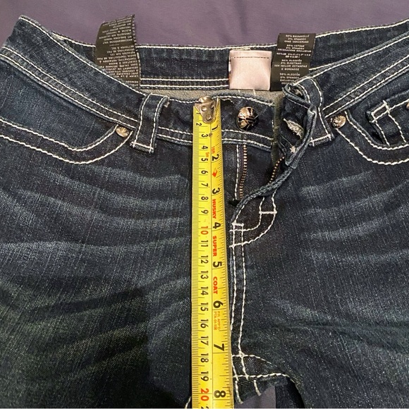 Women's Harley Davidson Jeans with Embroidered Design size 8 bootleg low rise - Picture 5 of 15